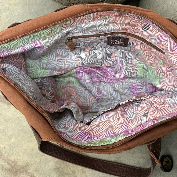 The Sak Indio Buttery Soft Leather Hobo Shoulder Bag - Picture 7 of 10